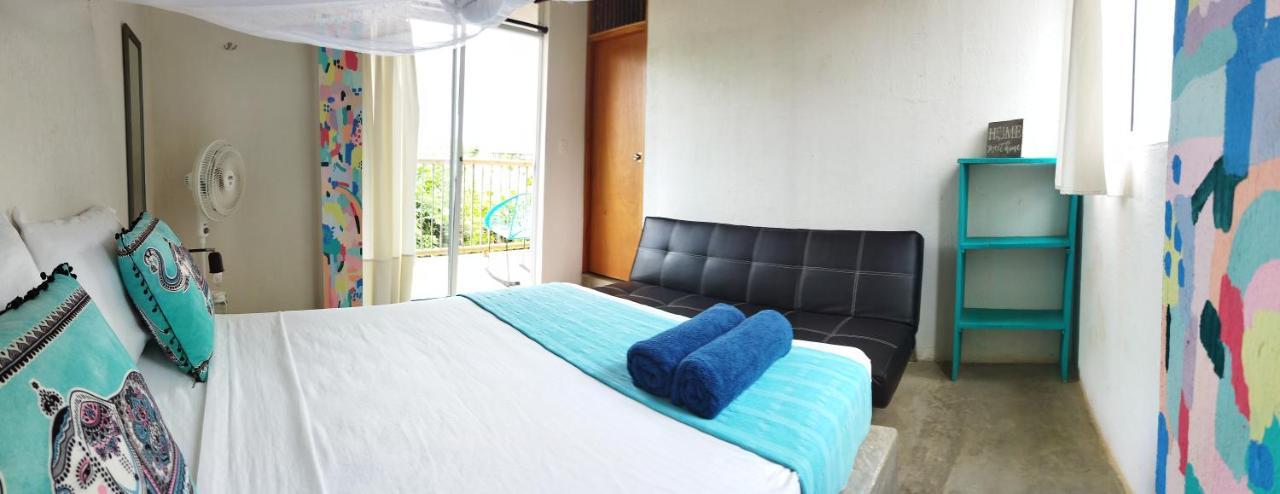 Freesoul Hostel パロミノ エクステリア 写真