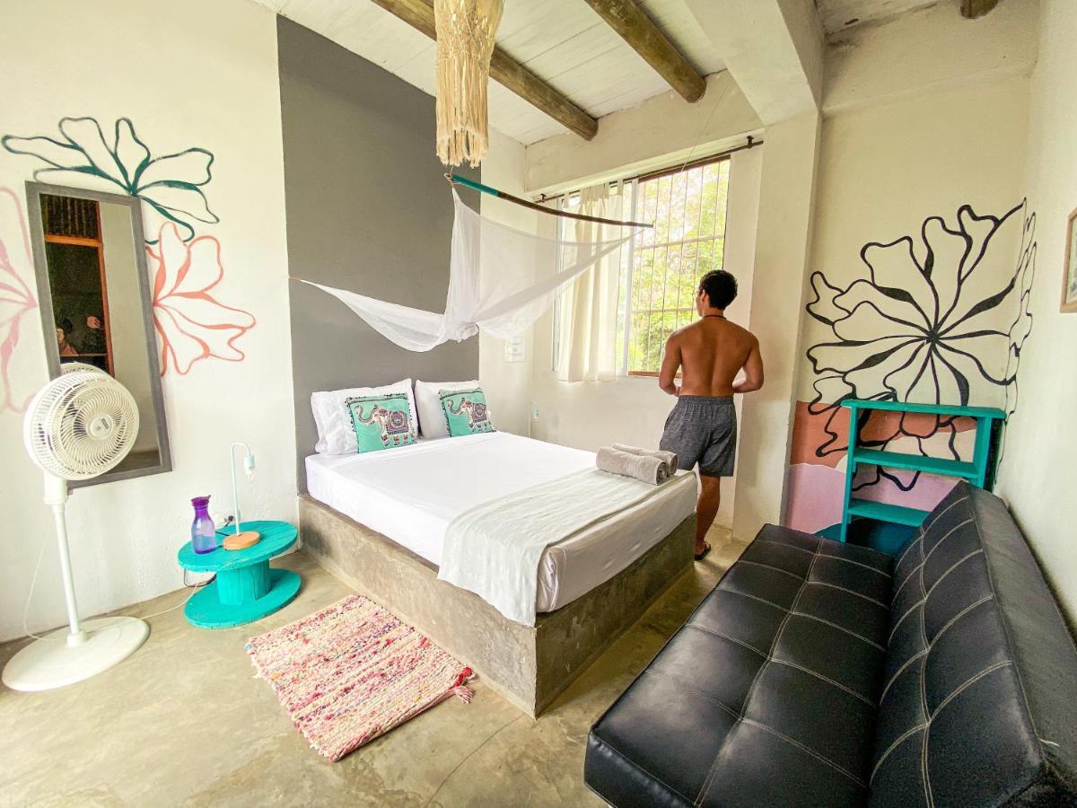 Freesoul Hostel パロミノ エクステリア 写真