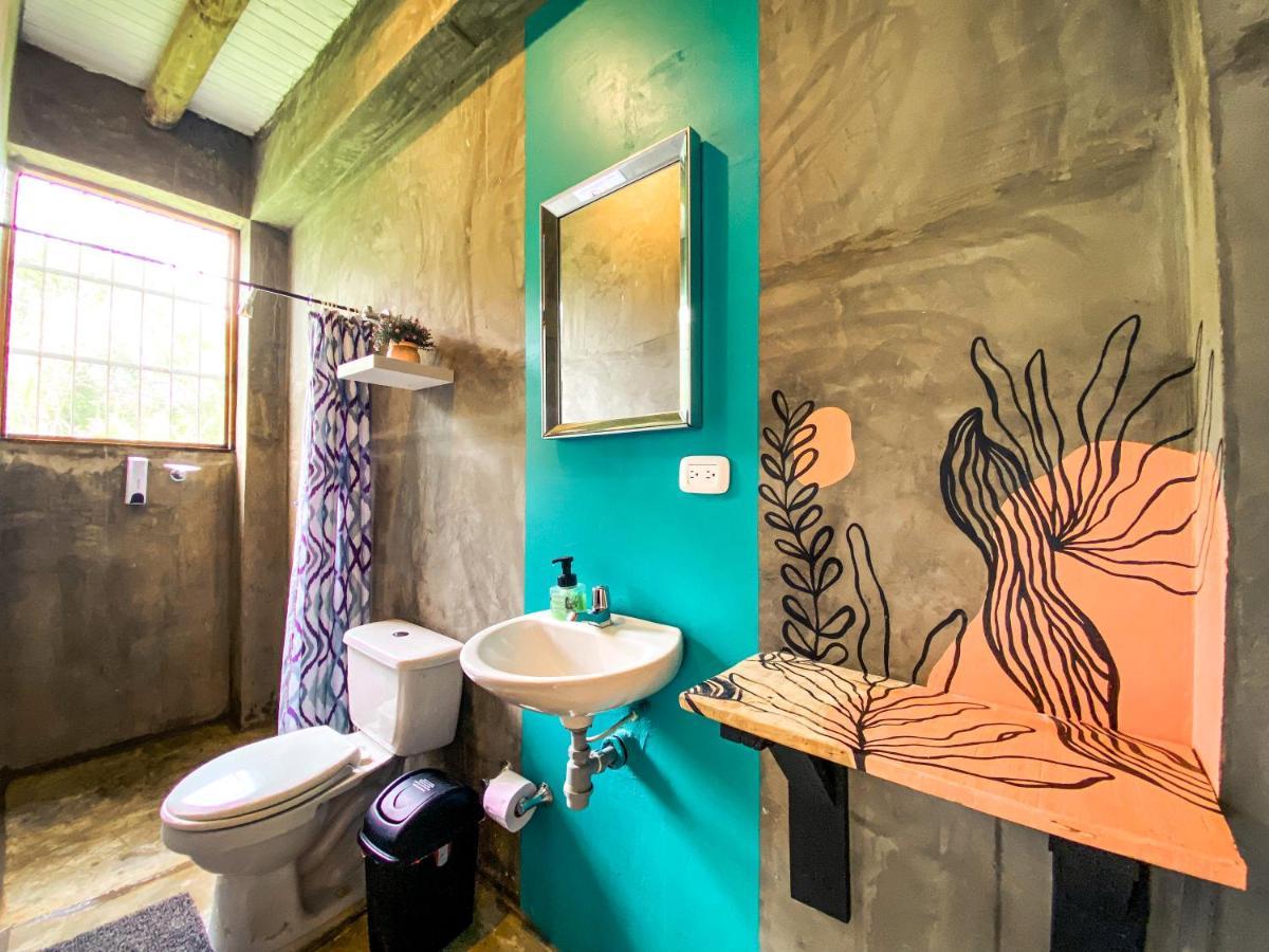 Freesoul Hostel パロミノ エクステリア 写真