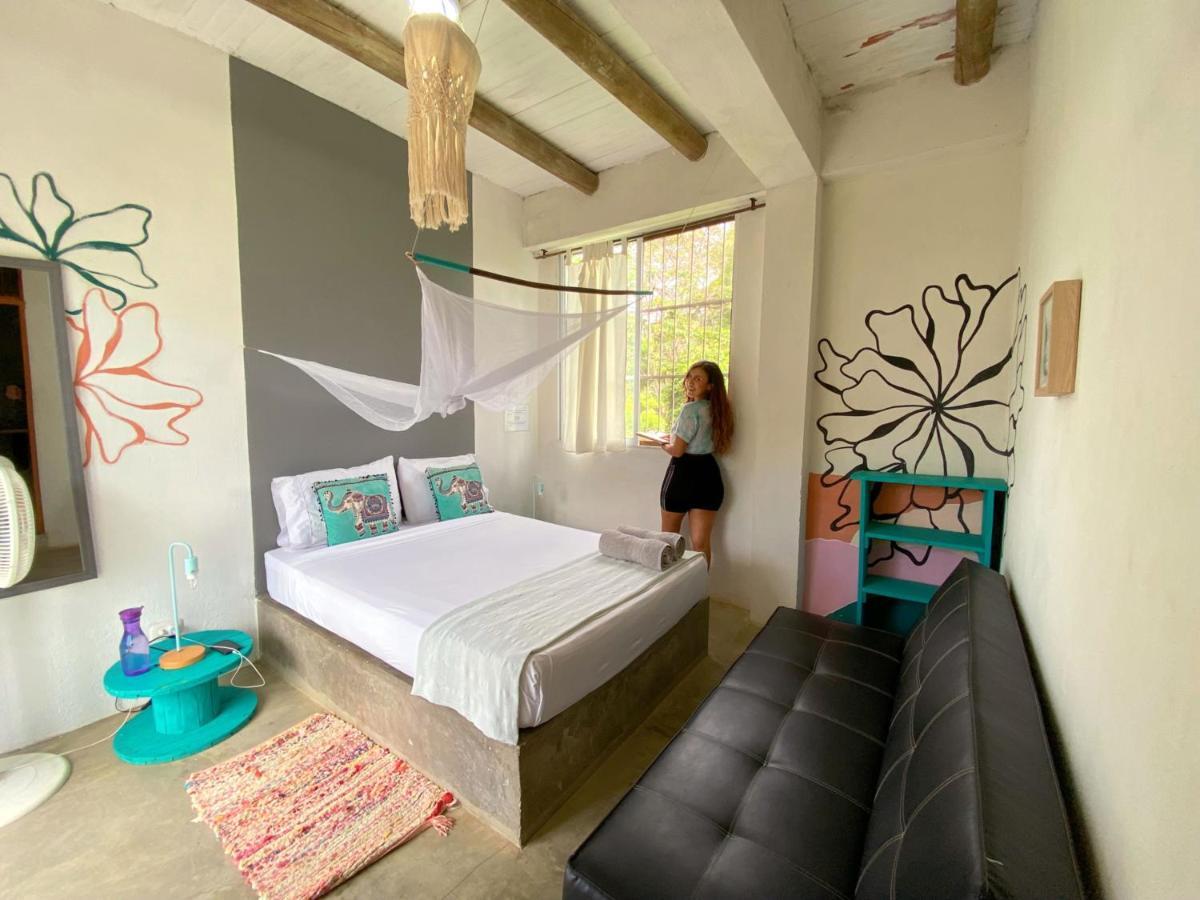 Freesoul Hostel パロミノ エクステリア 写真