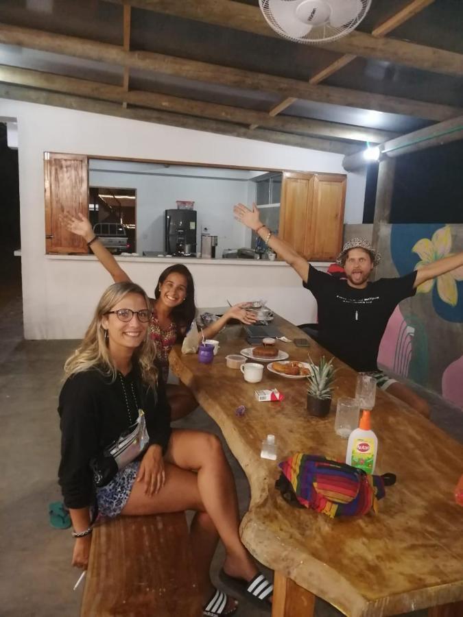 Freesoul Hostel パロミノ エクステリア 写真